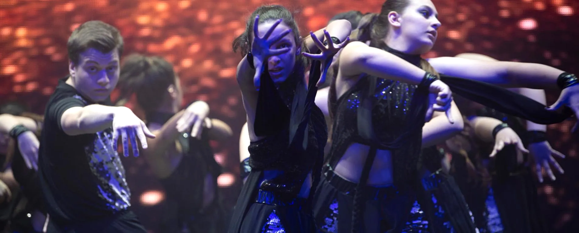 Bağdat Caddesi okulu gösterisinden bir sahne