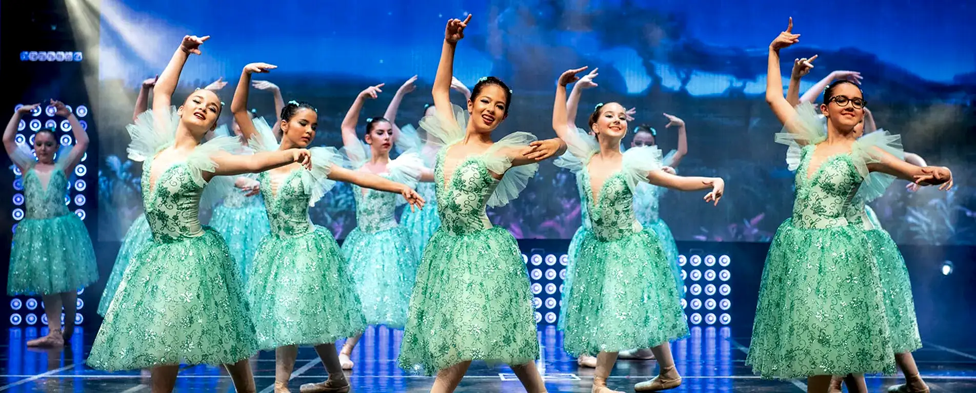 Fulya okulu gösterisinden bir sahne