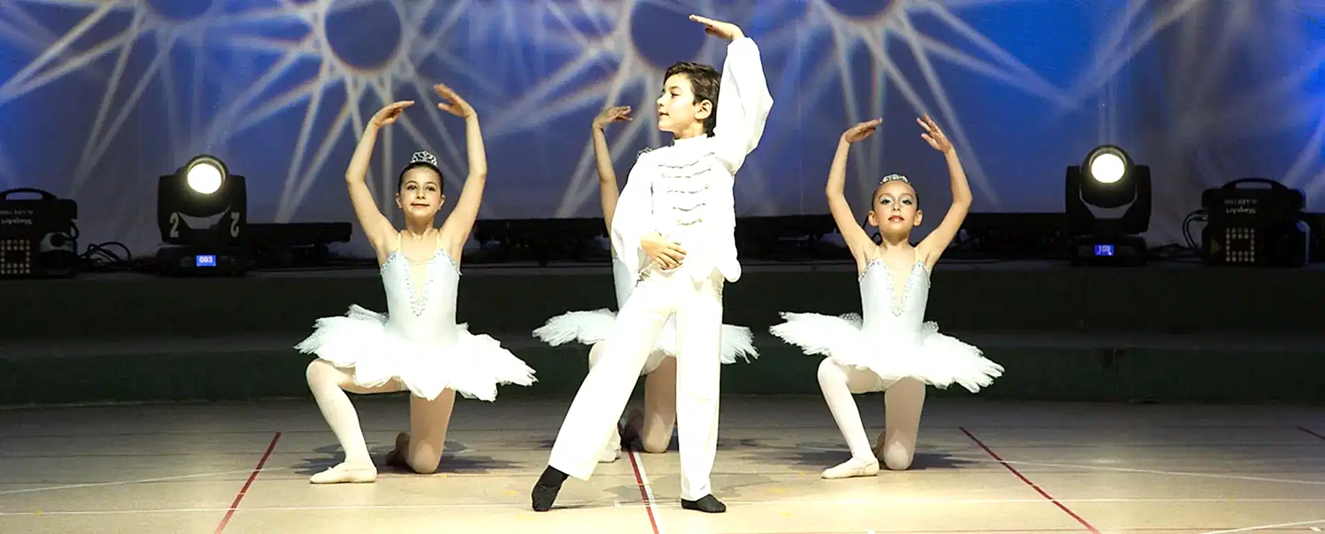 Trabzon okulu gösterisinden bir sahne