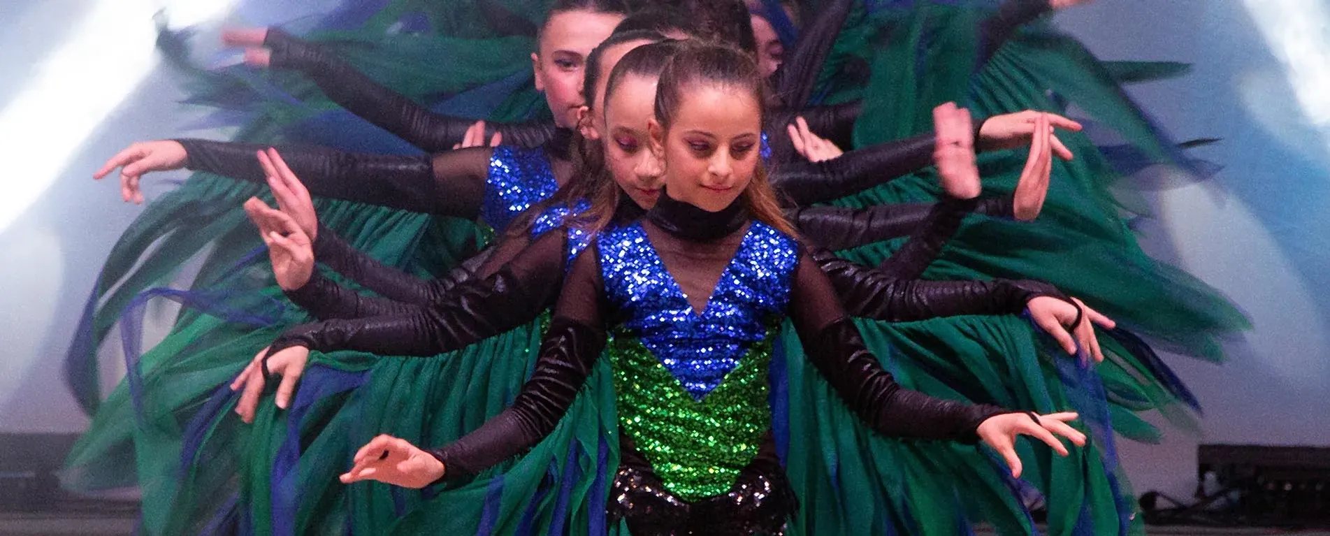 Trabzon okulu gösterisinden bir sahne