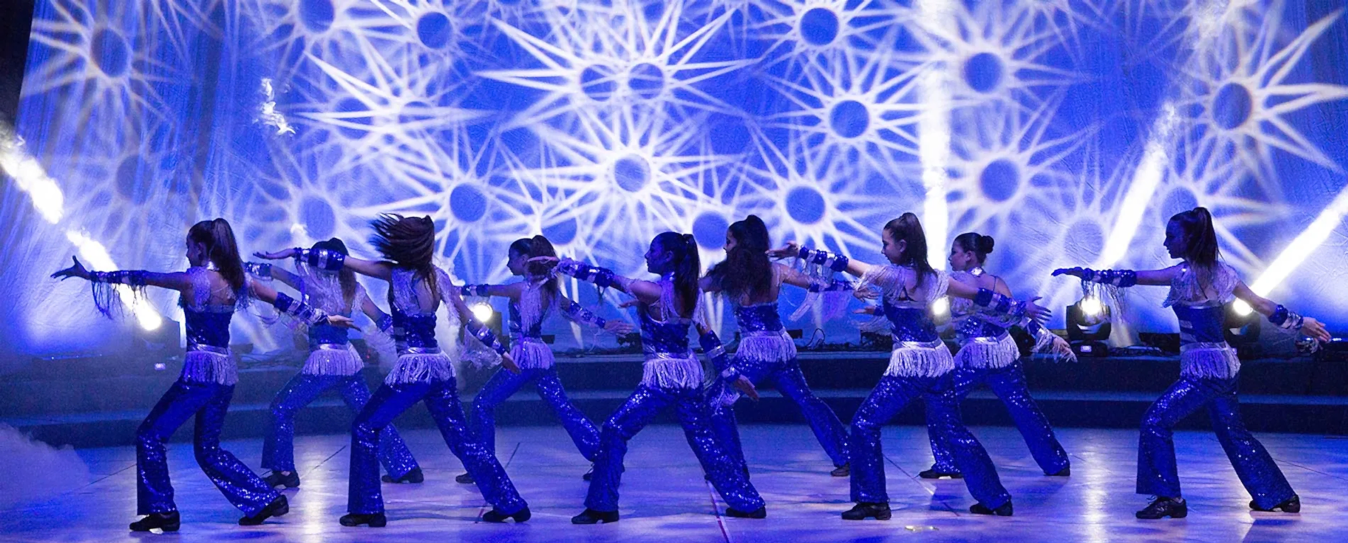 Trabzon okulu gösterisinden bir sahne